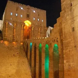 شعار فرص عمل بحلب فقط