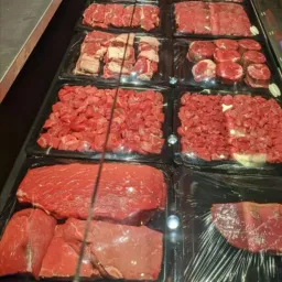 شعار لحوم طازجة ضاني وعجالي 2