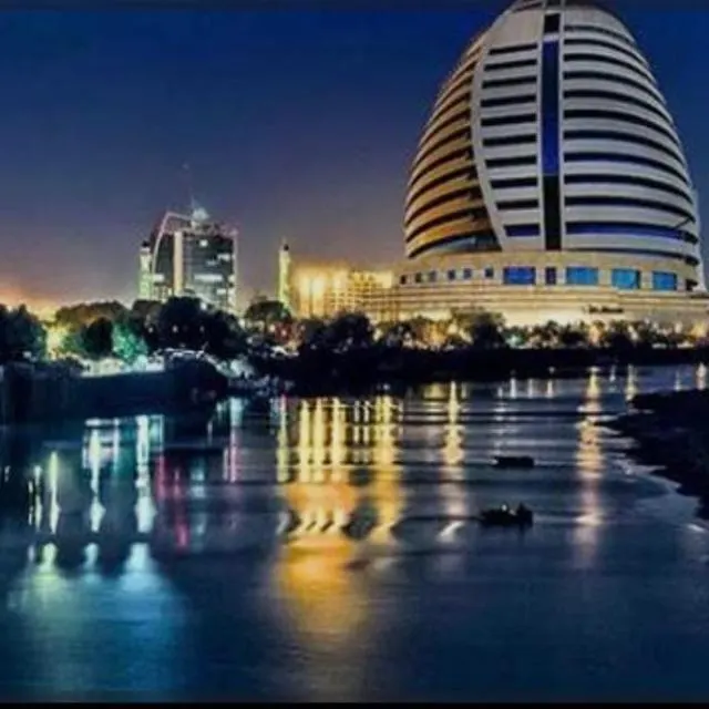 خدمات عامة للسودانيين - مجموعة واتساب