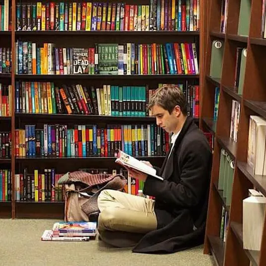 " بالقراءة نحيا " - مجموعة واتساب